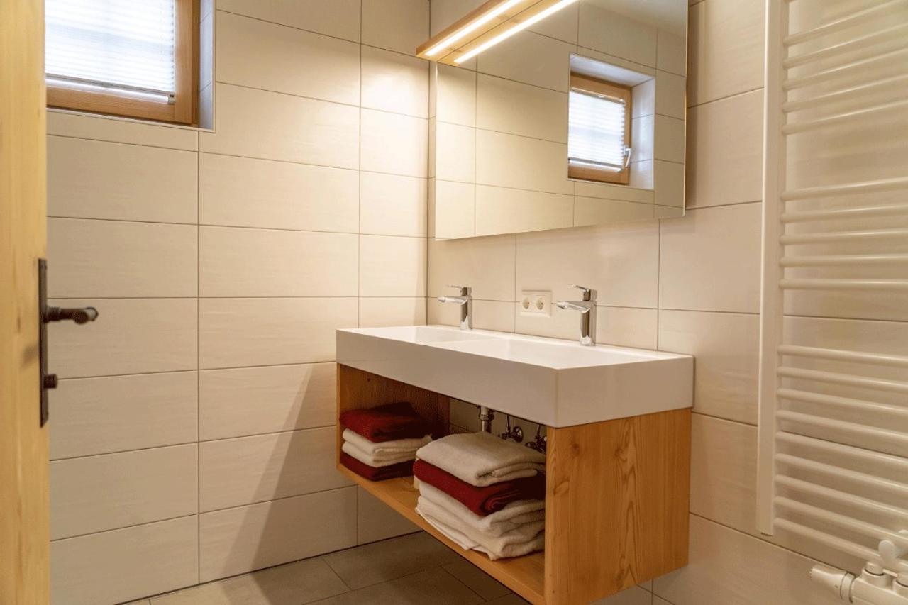 Weberstube Weberhaus Zollhaus Zollstoeckl Apartment โอเบอร์ทิลลิอาค ภายนอก รูปภาพ