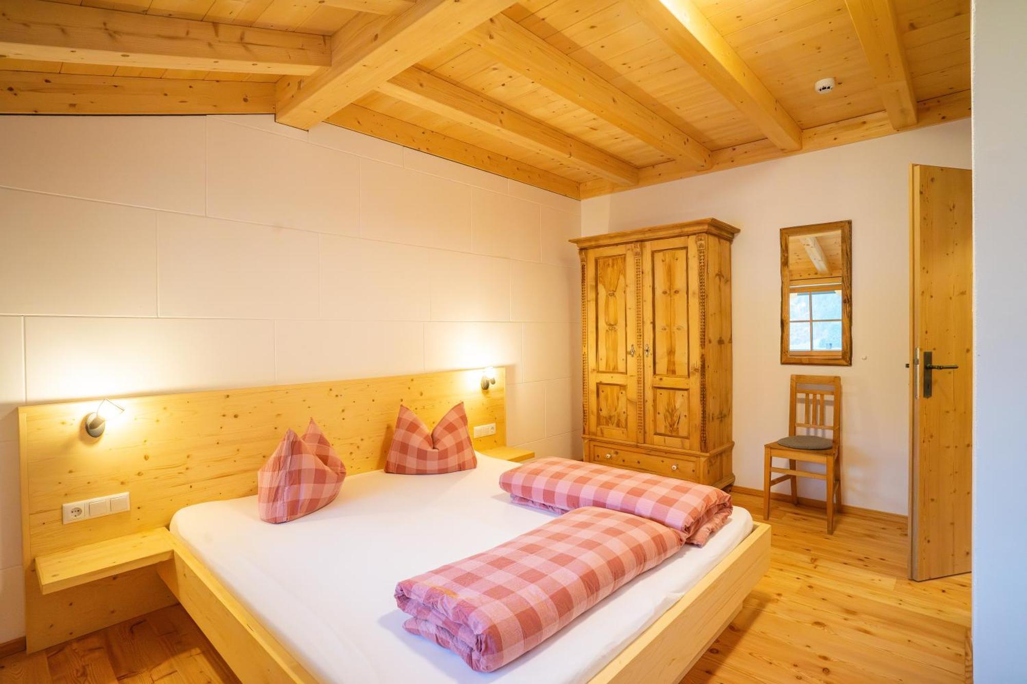 Weberstube Weberhaus Zollhaus Zollstoeckl Apartment โอเบอร์ทิลลิอาค ภายนอก รูปภาพ